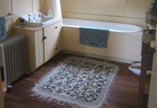 Cottage Bathroom Cottage Bathroom image